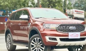 Xe Ford Everest Titanium 2.0L 4x2 AT 2019