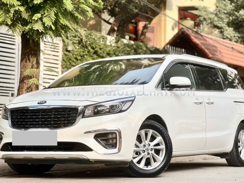 Kia Sedona 2.2 DAT Luxury 2020