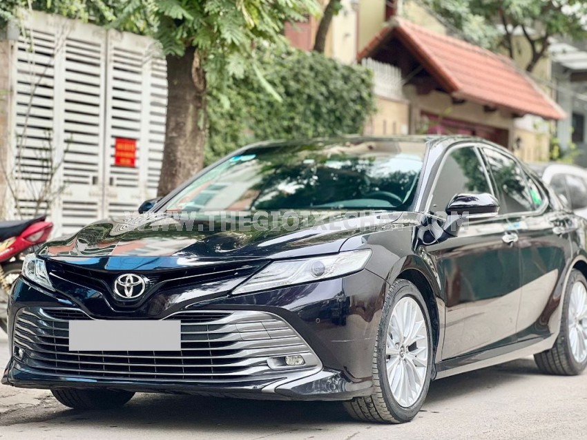 Toyota Camry 2.5Q 2019