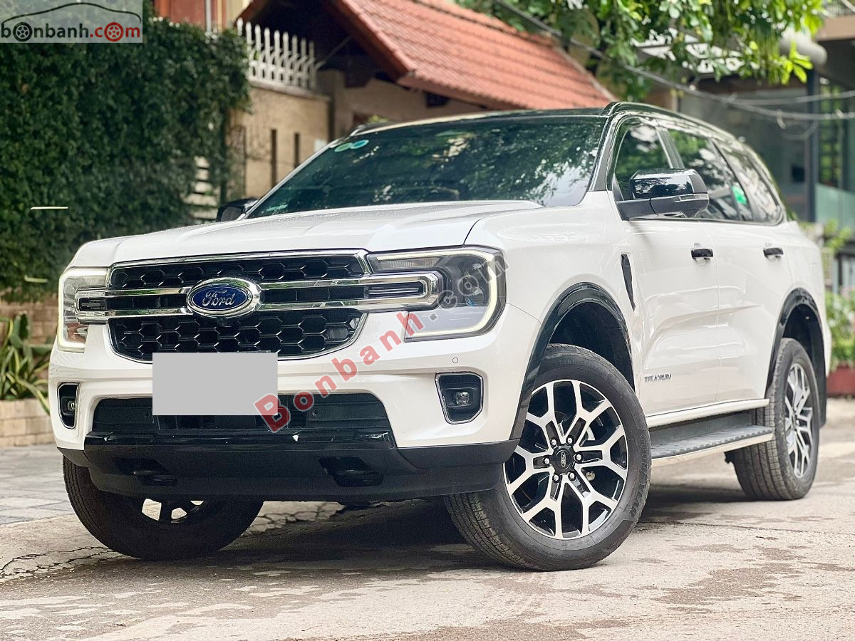Ford Everest Titanium 2.0L 4x2 AT 2024