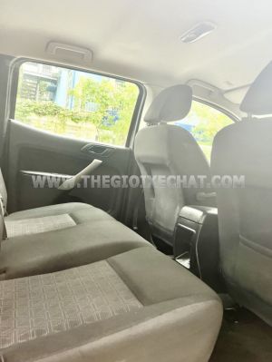 Xe Ford Ranger XLS 2.2L 4x2 AT 2018