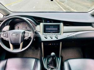 Xe Toyota Innova E 2.0 MT 2021