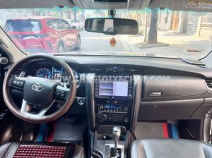Xe Toyota Fortuner 2.7V 4x4 AT 2021