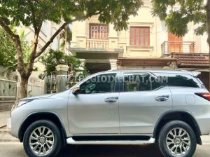 Xe Toyota Fortuner 2.7V 4x4 AT 2021