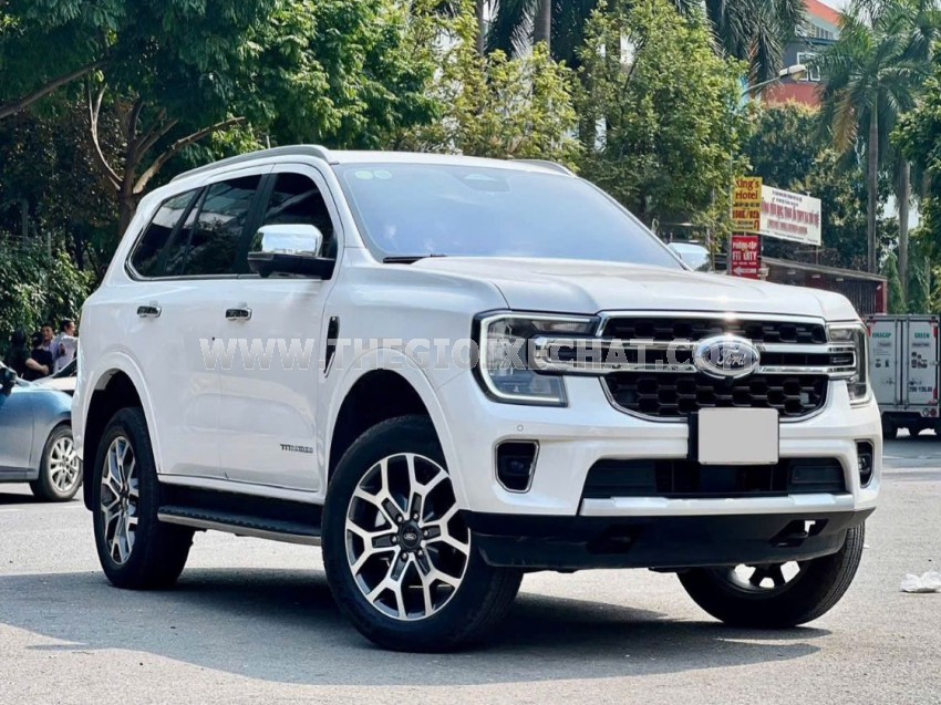 Ford Everest Titanium 2.0L 4x2 AT 2023