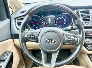 Xe Kia Sedona 2.2 DAT Luxury 2021
