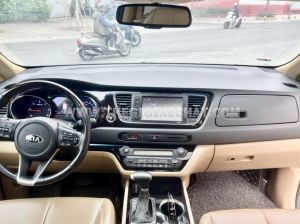 Xe Kia Sedona 2.2 DAT Luxury 2021