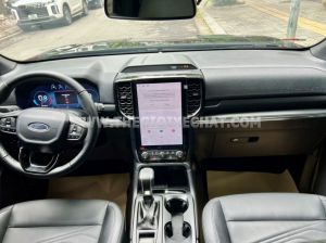 Xe Ford Everest Titanium 2.0L 4x2 AT 2024
