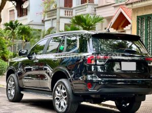 Xe Ford Everest Titanium 2.0L 4x2 AT 2024
