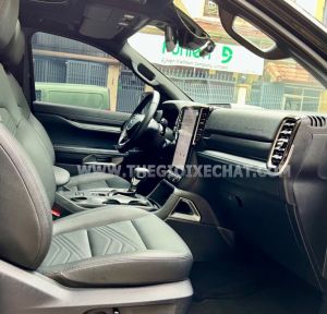 Xe Ford Everest Titanium 2.0L 4x2 AT 2024