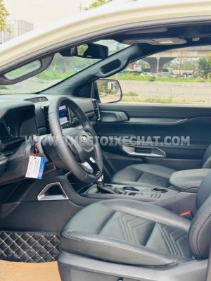Xe Ford Everest Titanium 2.0L 4x2 AT 2023