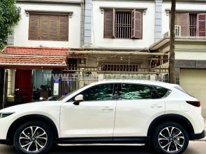 Xe Mazda CX5 Premium 2.0 AT 2024
