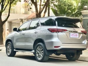 Xe Toyota Fortuner 2.7V 4x4 AT 2021