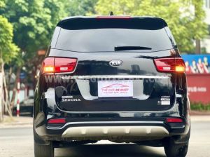 Xe Kia Sedona 2.2 DAT Luxury 2021