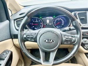 Xe Kia Sedona 2.2 DAT Luxury 2021