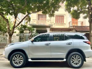 Xe Toyota Fortuner 2.7V 4x4 AT 2021