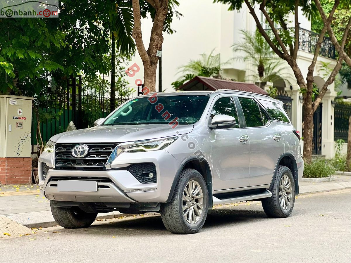 Toyota Fortuner 2.7V 4x4 AT 2021