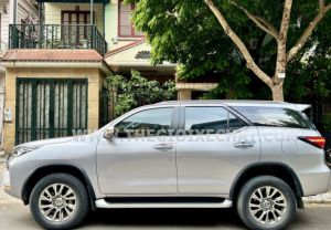 Xe Toyota Fortuner 2.7V 4x4 AT 2021