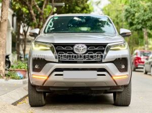 Xe Toyota Fortuner 2.7V 4x4 AT 2021